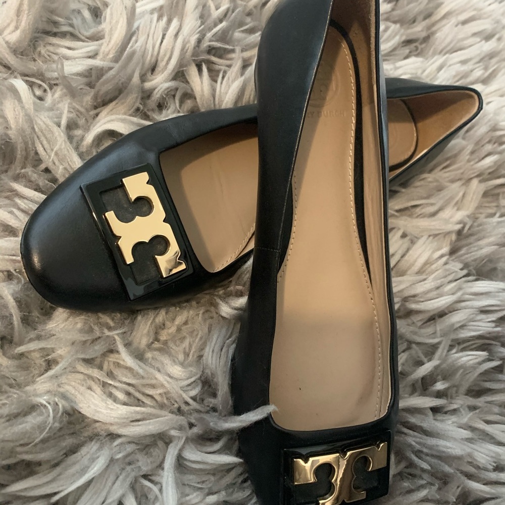 Tory burch gigi-rounded flat